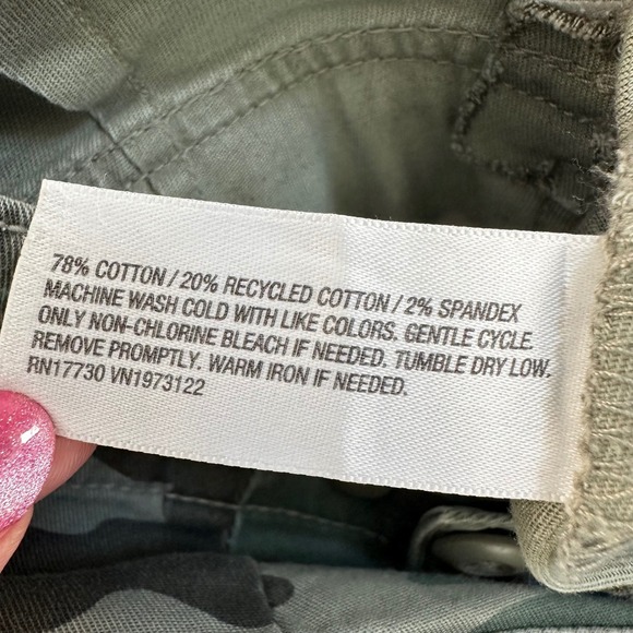 Universal‎ Thread Women's Cargo Pants Camouflage Utility Green Size 10 NWT - Picture 11 of 11